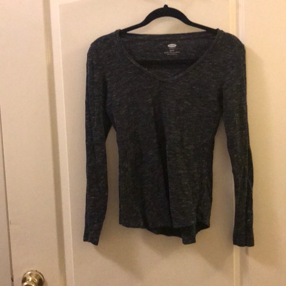 Heather grey long sleeve shirt